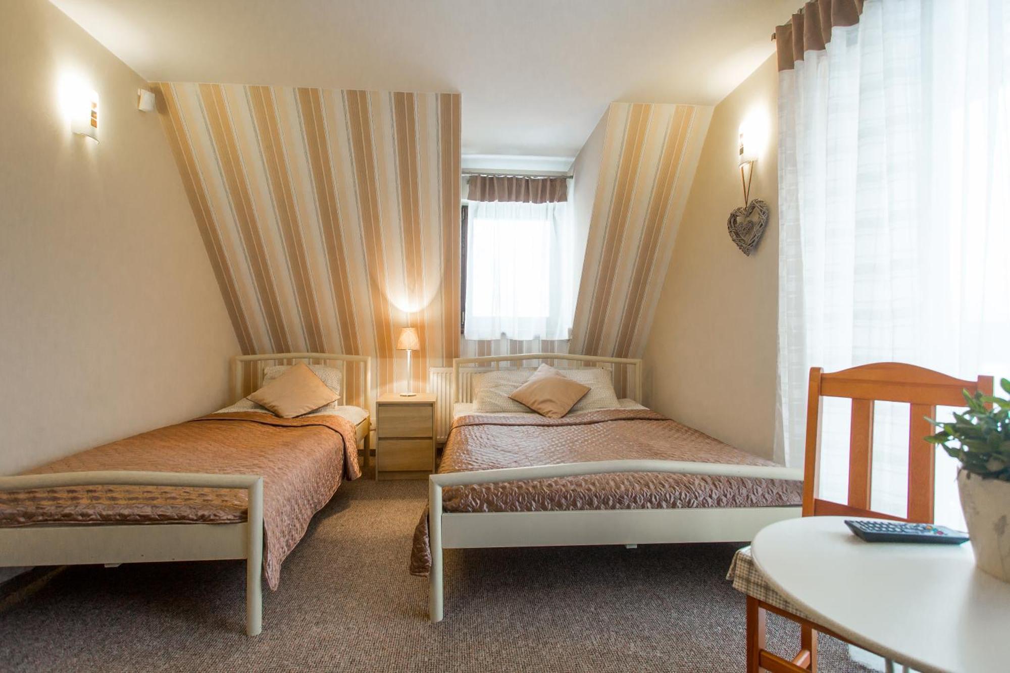 u Kruka Bed & Breakfast Gron Bagian luar foto