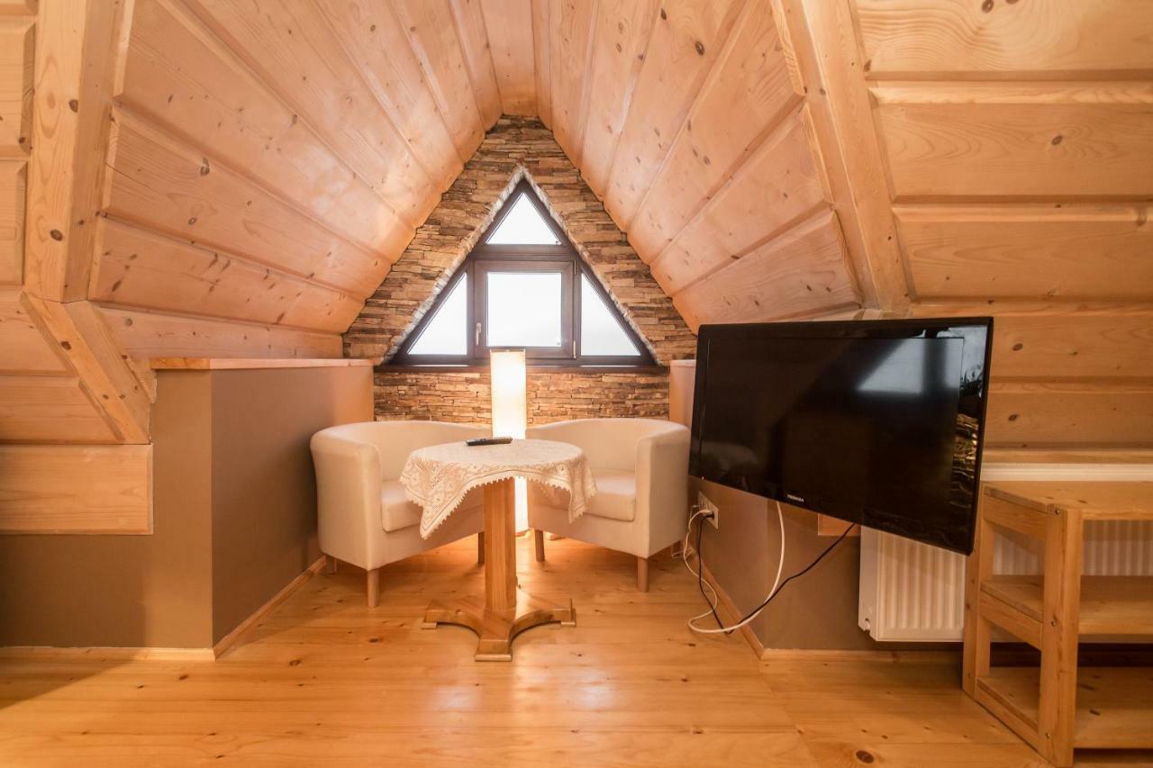 u Kruka Bed & Breakfast Gron Bagian luar foto